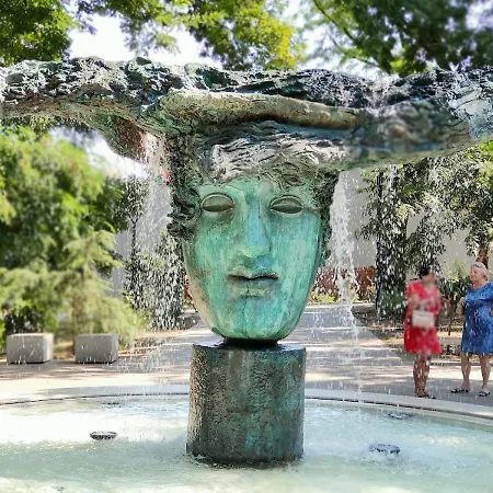 Center European Square Odessa